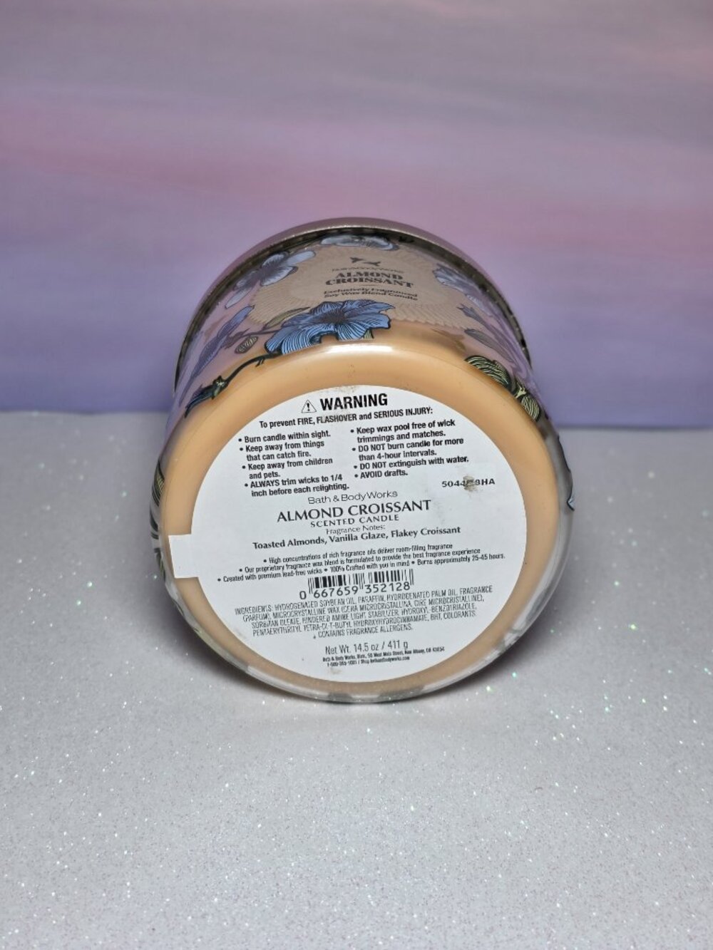 NEW*Bath & Body Works Almond Croissant 3 Wick Candle - Picture 3 of 3